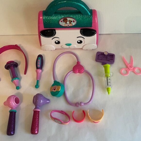 Disney Doc McStuffins Pet Rescue Doctor's Bag Set - Picture 1 of 5